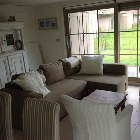 Holiday home Klavertje 4 De Panne
