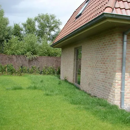 Holiday home Klavertje 4